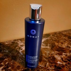 Monat Smoothing Shampoo